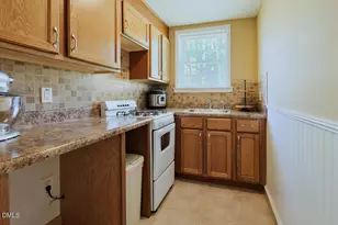 1901 Hillock Dr, Raleigh, NC 27612 - Photo 22