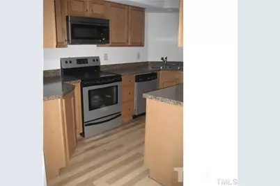 720 Bilyeu Street #301, Raleigh, NC 27606 - Photo 2