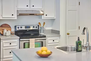 117 Ironwoods Dr, Chapel Hill, NC 27516 - Photo 14