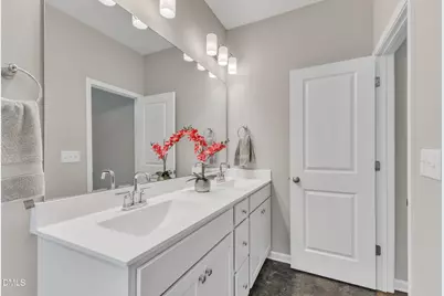 1706 Ballard Drive, Raleigh, NC 27606 - Photo 38