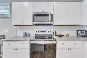 1706 Ballard Dr, Raleigh, NC 27606 - Photo 22