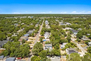 122 NE 37th St, Oak Island, NC 28465 - Photo 4