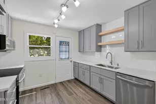 2520 Little John Rd, Raleigh, NC 27610 - Photo 2