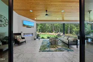 1329 Montvale Ridge Dr, Cary, NC 27519 - Photo 20