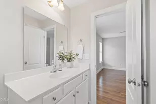 585 Cokesbury Park Ln, Fuquay Varina, NC 27526 - Photo 32