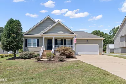 585 Cokesbury Park Lane, Fuquay Varina, NC 27526 - Photo 4