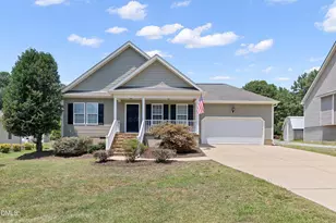 585 Cokesbury Park Ln, Fuquay Varina, NC 27526 - Photo 4