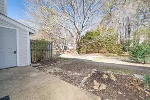 7773 Falcon Rest Cir, Raleigh, NC 27615 - Photo 24