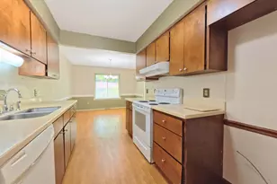 5867 Branchwood Rd, Raleigh, NC 27609 - Photo 6