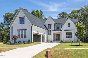 300 Meadow Walk Dr, Fuquay-Varina, NC 27526 - Photo 2