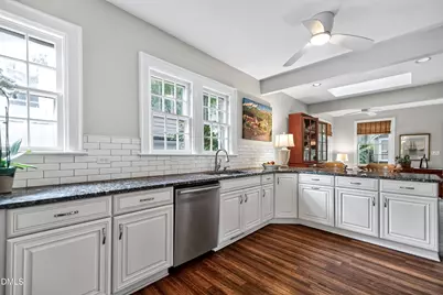 306 Hillcrest Road, Raleigh, NC 27605 - Photo 16
