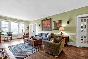 306 Hillcrest Rd, Raleigh, NC 27605 - Photo 8