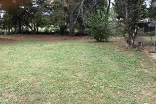 132 Brookhaven Ct, Henderson, NC 27537 - Photo 2