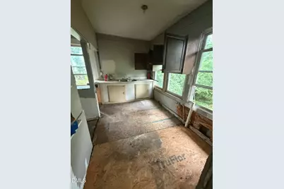 106 N 17th Street, Erwin, NC 28339 - Photo 10