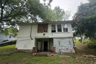 106 N 17th St, Erwin, NC 28339 - Photo 4