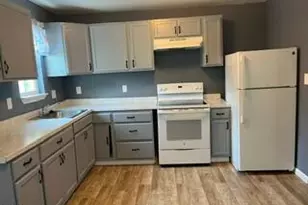 132 S Elizabeth St, Henderson, NC 27536 - Photo 2