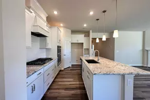 4933 Flathead Pl, Fuquay-Varina, NC 27526 - Photo 8