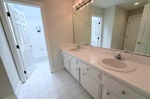 73201 Burrington, Chapel Hill, NC 27517 - Photo 16
