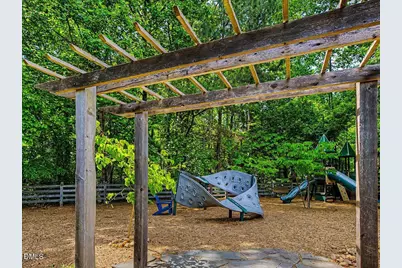 913 Edgewater Circle, Chapel Hill, NC 27516 - Photo 52