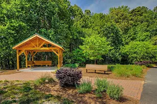 913 Edgewater Cir, Chapel Hill, NC 27516 - Photo 54