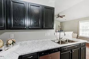 3514 Thornwood Dr, Durham, NC 27703 - Photo 12
