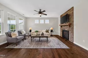 1013 Cadence Ln, Durham, NC 27703 - Photo 36