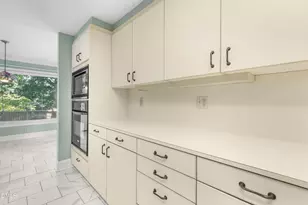 109 E Wind Ln, Cary, NC 27518 - Photo 6