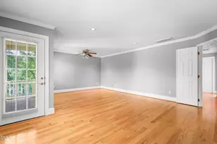 109 E Wind Ln, Cary, NC 27518 - Photo 32