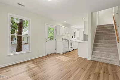 100 Shelton Street, Carrboro, NC 27510 - Photo 6
