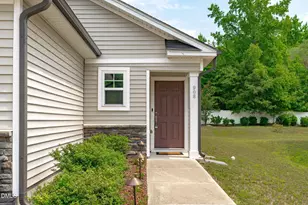908 Bellewood Gardens Dr, Angier, NC 27501 - Photo 2