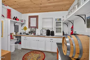 204 N Nash St, Hillsborough, NC 27278 - Photo 40