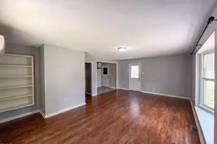 7334 Pebblebrook Dr, Fayetteville, NC 28314 - Photo 8