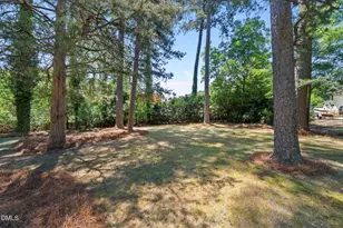 3403 Alamance Dr, Raleigh, NC 27609 - Photo 10