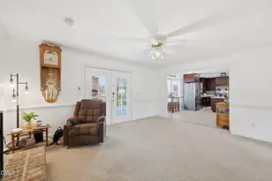 107 Ashley Ln, Dunn, NC 28334 - Photo 30