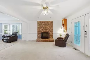 107 Ashley Ln, Dunn, NC 28334 - Photo 32