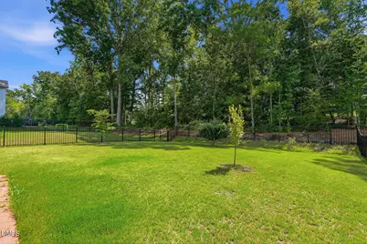 432 Bent Willow Drive, Clayton, NC 27527 - Photo 2
