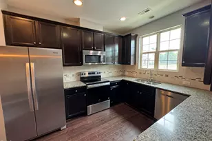 748 Wickham Ridge Rd, Apex, NC 27539 - Photo 8
