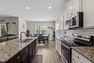 257 Buhrstone Ml St, Zebulon, NC 27597 - Photo 8