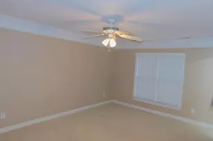 106 Southbank Dr, Cary, NC 27518 - Photo 8