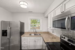 4340 Bona Ct, Raleigh, NC 27604 - Photo 4