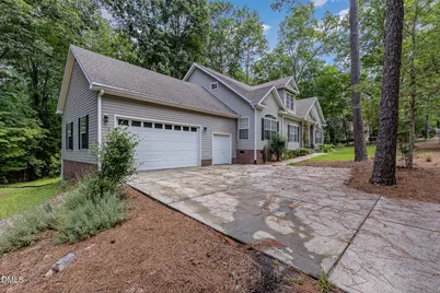 6086 Dunes Drive, Sanford, NC 27332 - Photo 4