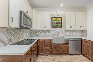 6086 Dunes Dr, Sanford, NC 27332 - Photo 12