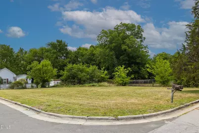 613 Broad Street, Oxford, NC 27565 - Photo 2