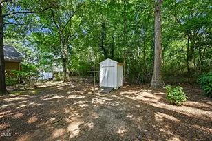 1405 Colewood Dr, Durham, NC 27705 - Photo 38