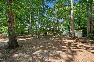 1405 Colewood Dr, Durham, NC 27705 - Photo 10