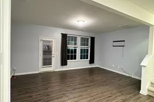1070 Coldstream Dr, Burlington, NC 27215 - Photo 6