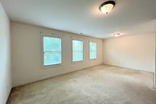 735 Lampwick Ln, Cary, NC 27513 - Photo 16