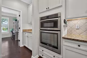 2604 Bloomsbury Manor Dr, Durham, NC 27703 - Photo 6