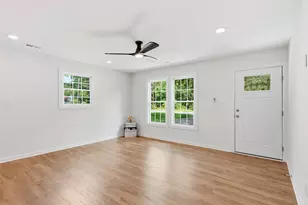 802 Felicia St, Durham, NC 27704 - Photo 4