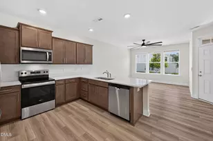 466 Channel Drop Dr, Clayton, NC 27520 - Photo 20